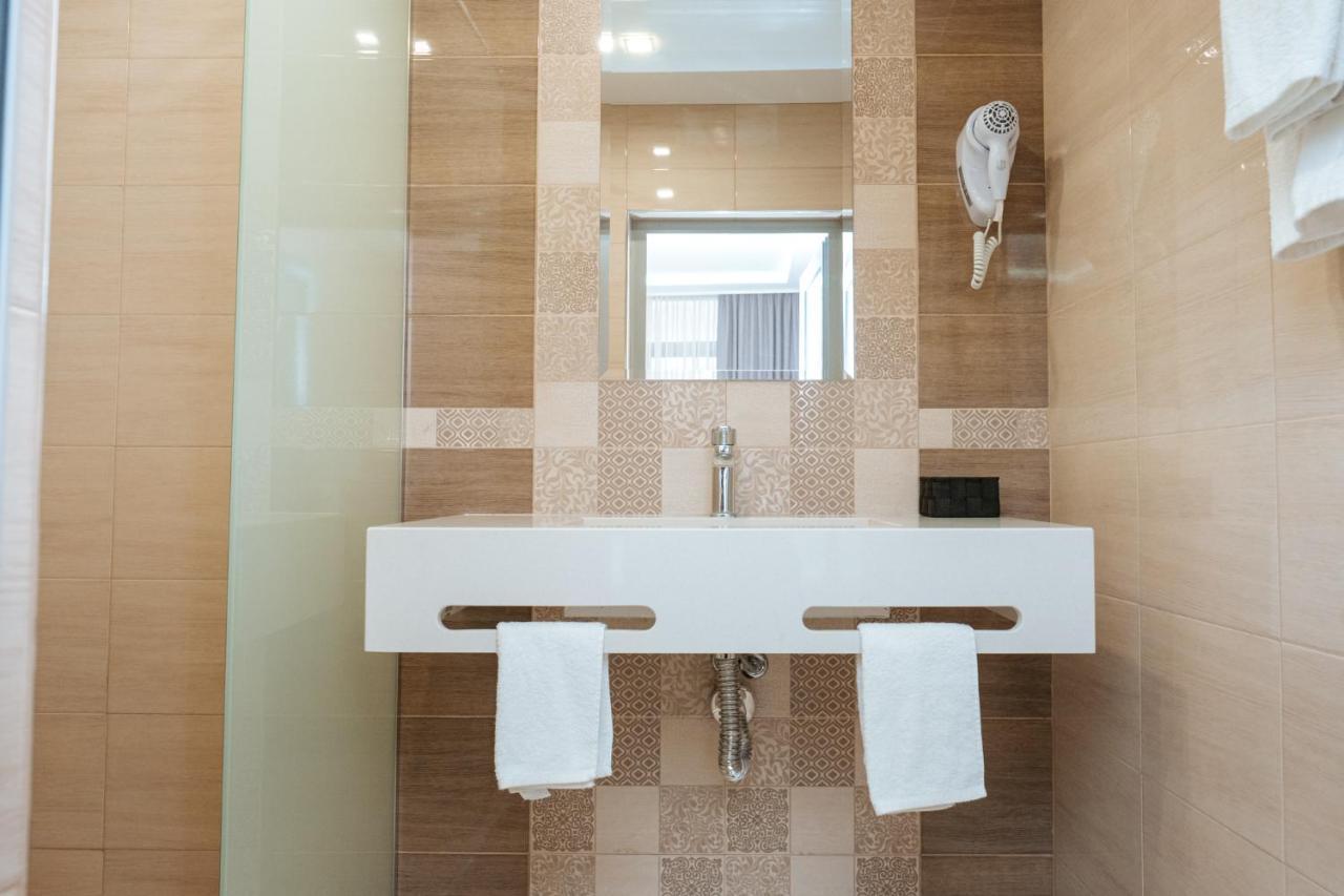 Hotel Tundzha - Renovated! Yambol Luaran gambar