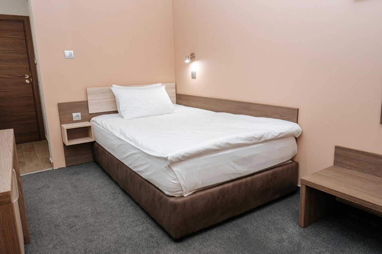 Hotel Tundzha - Renovated! Yambol Luaran gambar